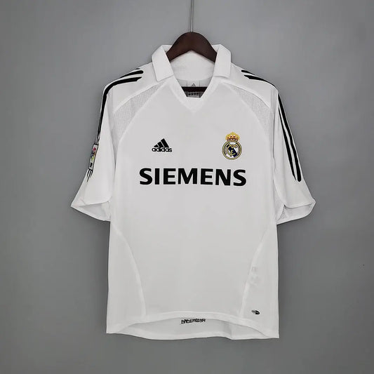 2005/2006 Retro Real Madrid Home Stadium