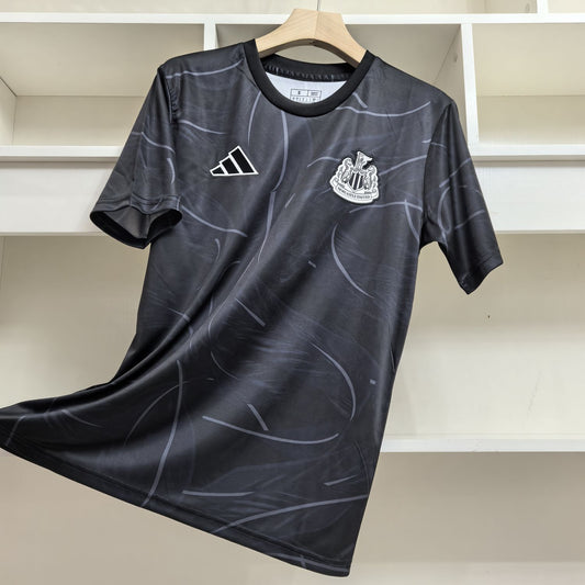 Newcastle United 2024-25 Pre-Match 2 Trikot