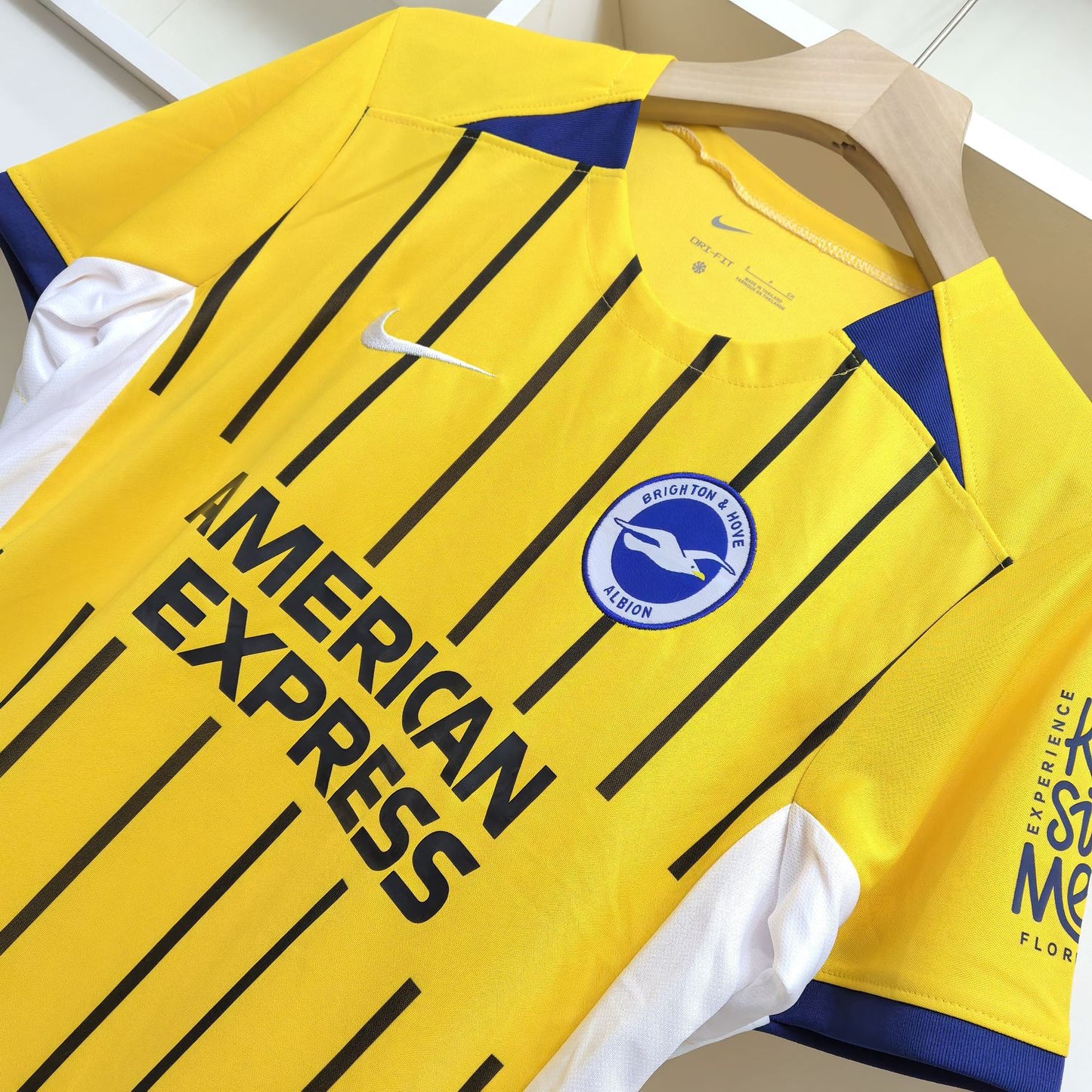 Brighton 2024-25 Away Kit