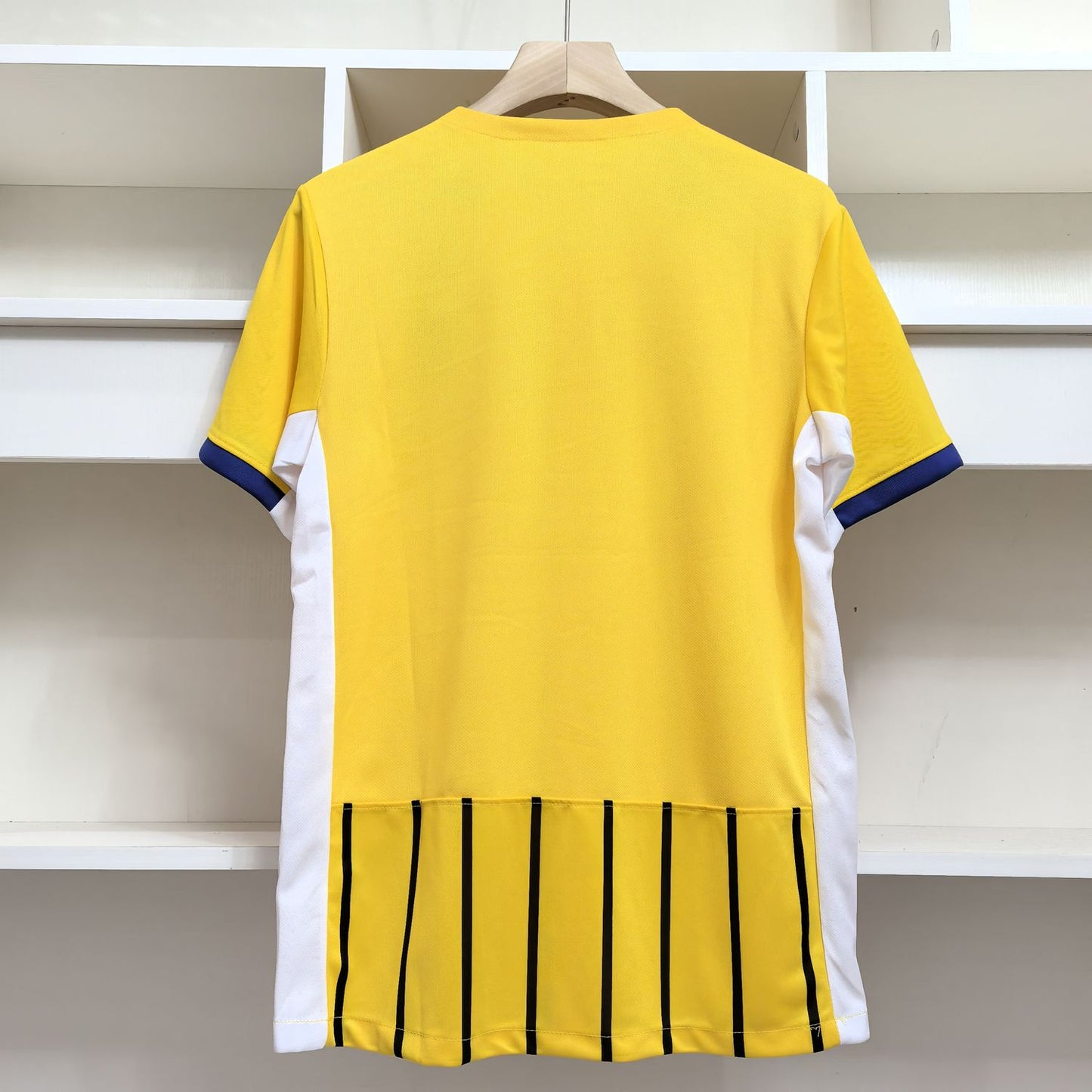 Brighton 2024-25 Away Kit