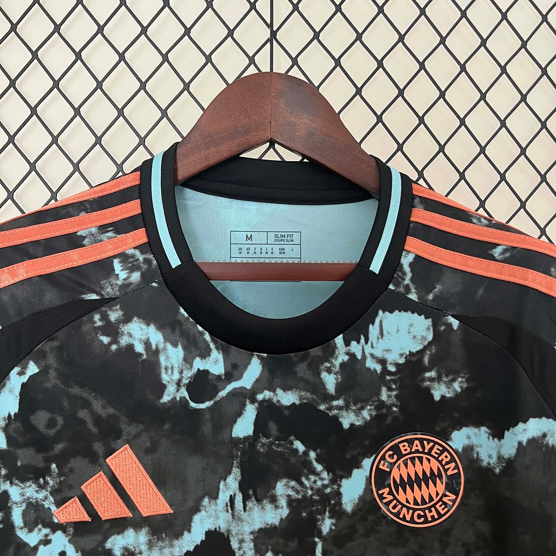 2024/2025 Bayern München Auswärts-Fußballtrikot 1:1 Thai-Qualität