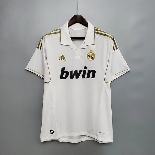 2011/2012 Real Madrid home stadium retro style