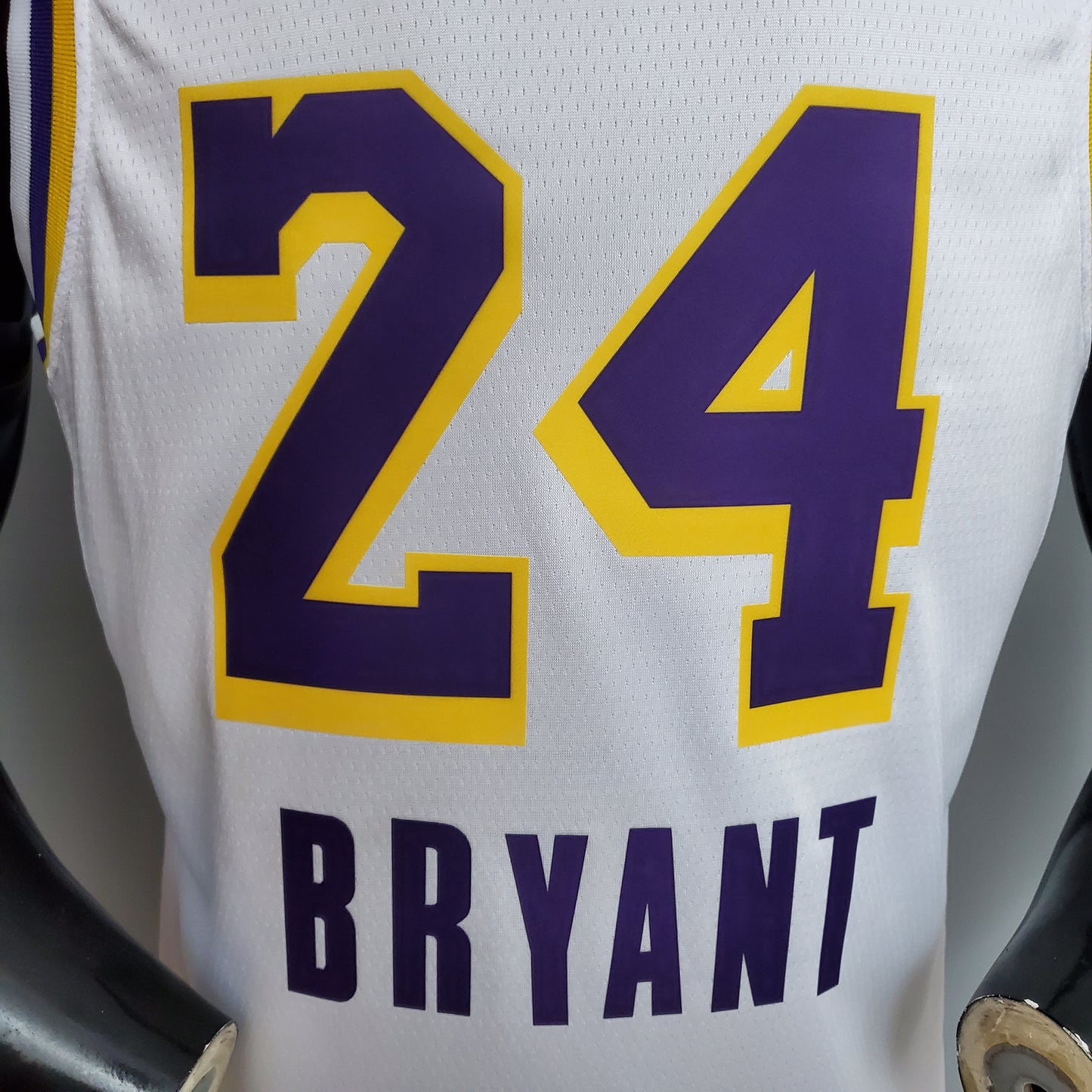 New Bryant #24 Los Angeles Lakers white NBA jersey Size:XS-XXL Nike connect recognition