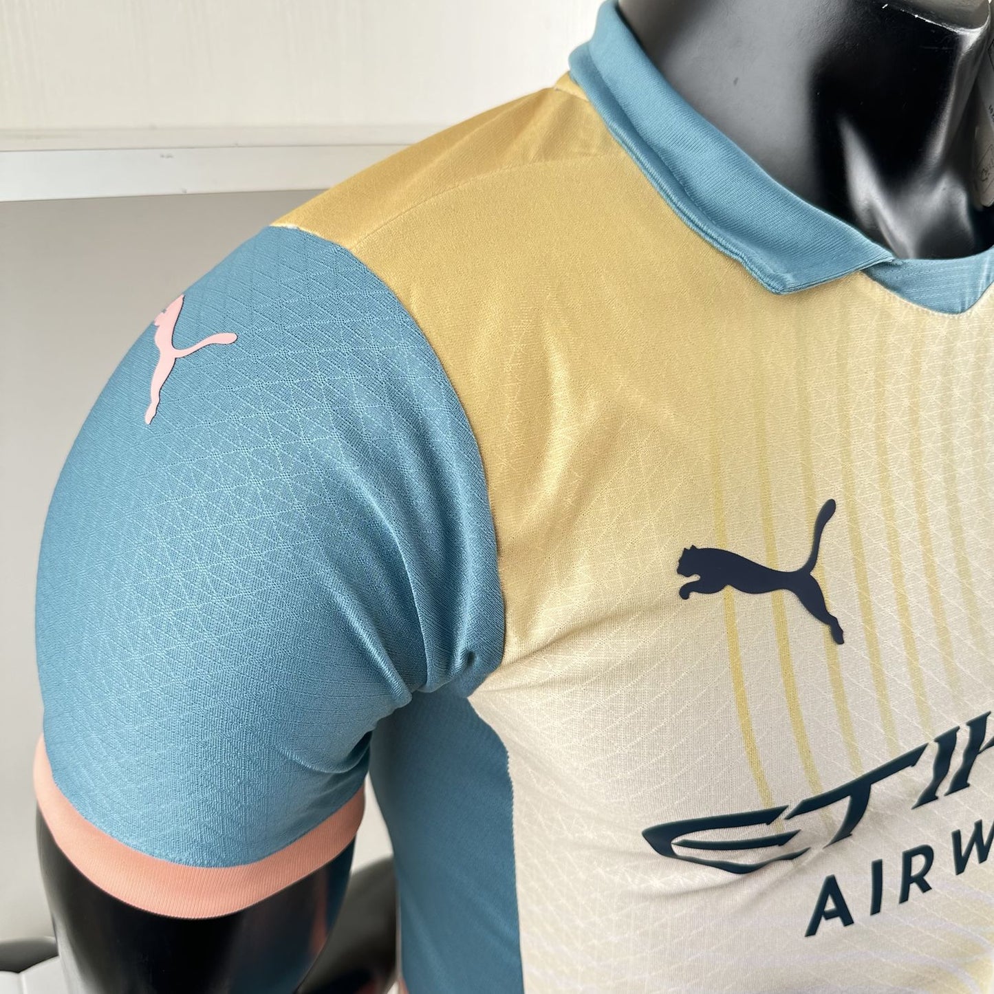 Manchester City 2024-25 Viertes Trikot - Spielerversion