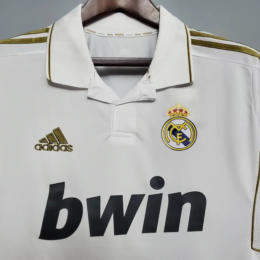 2011/2012 Real Madrid home stadium retro style