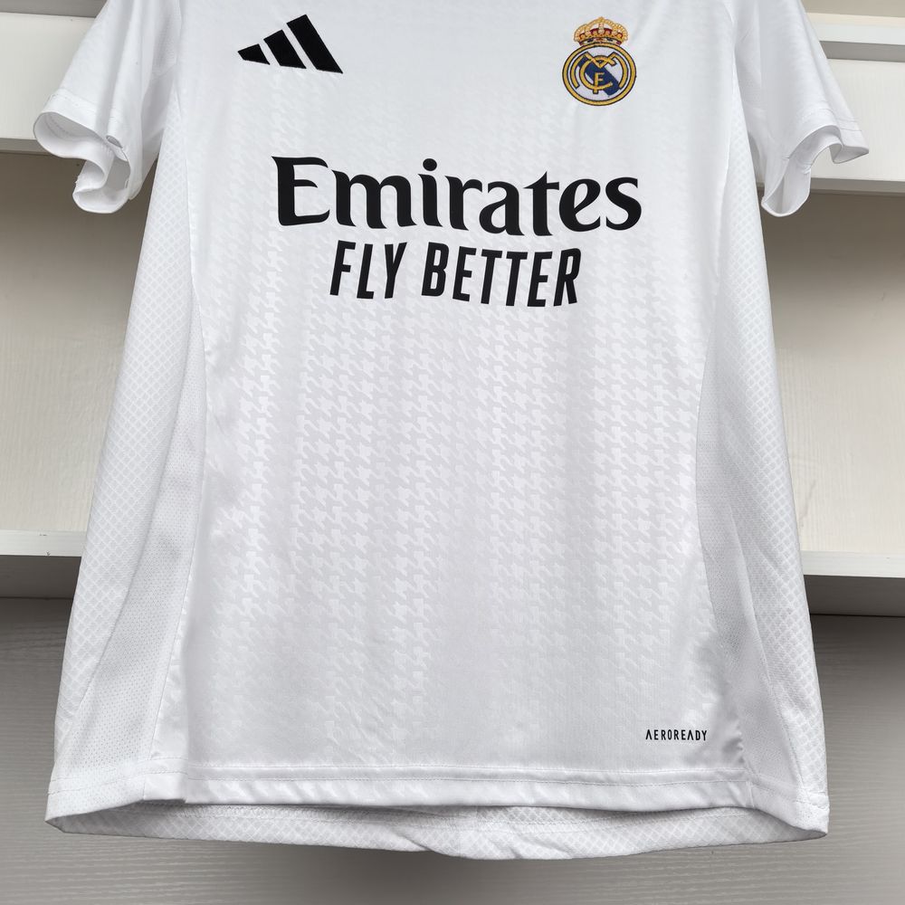 2024/2025 Real Madrid Heim-Fan-Version Fußballtrikot 1:1 Thai-Qualität