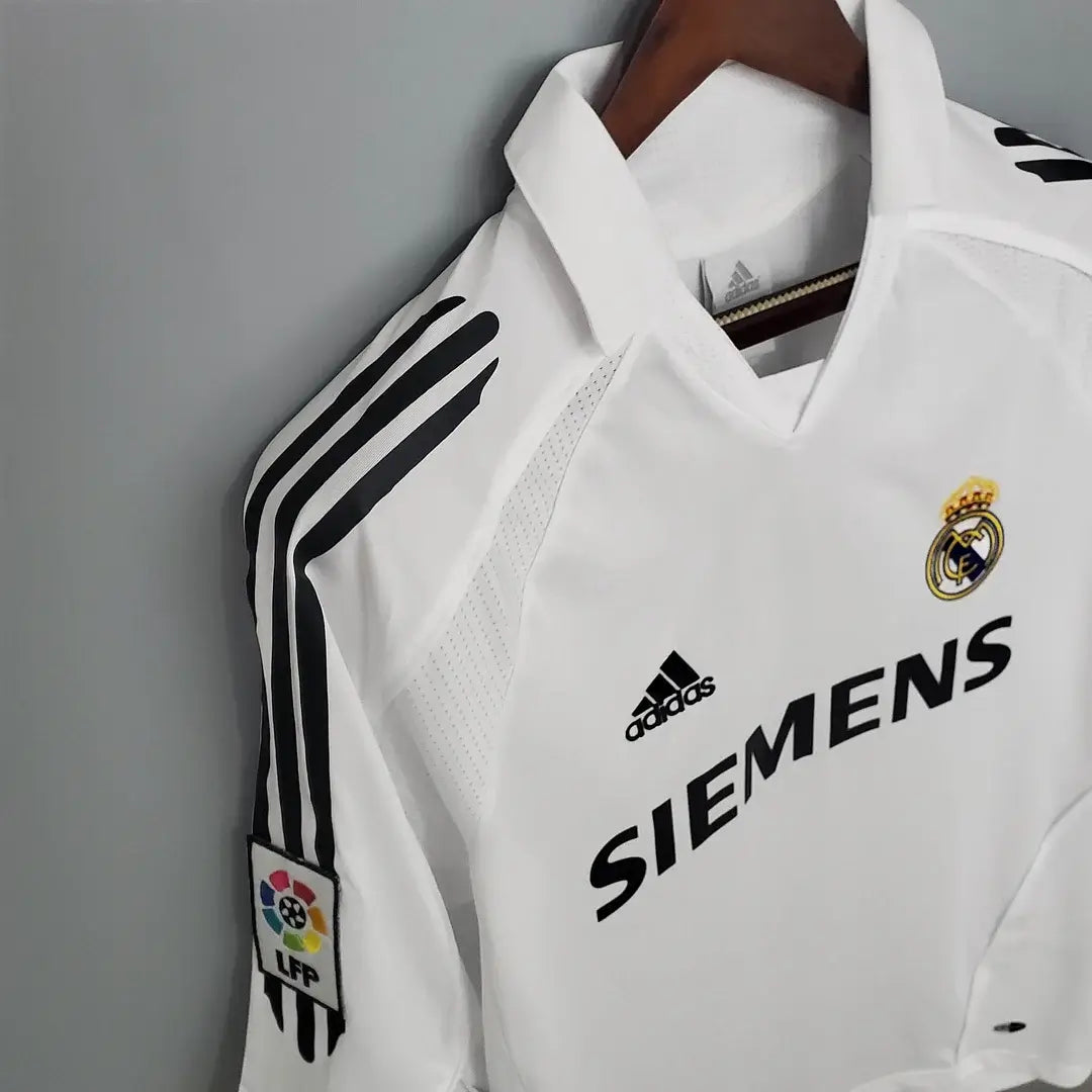 2005/2006 Retro Real Madrid Home Stadium